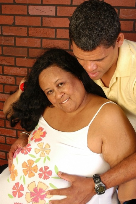 black granny sex pictures