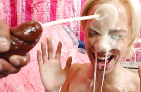 teen bukkake hot pic