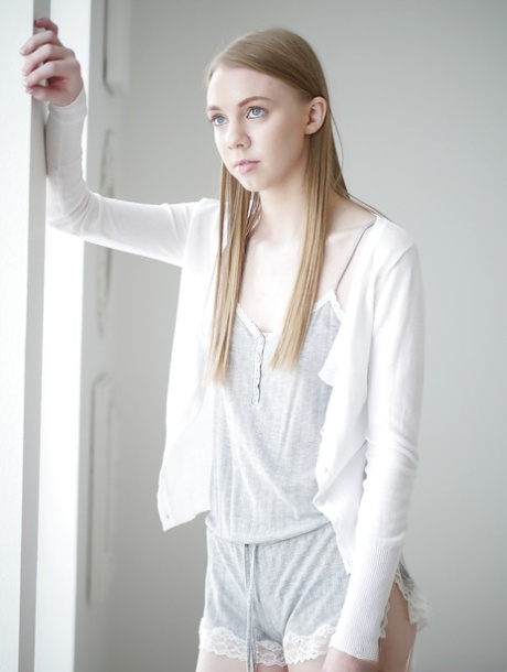 Abi Grace pornographic model pictures