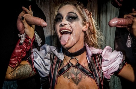 cosplay cum art nude galleries