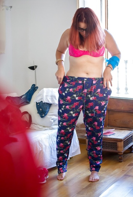 chubby solo hot sex archive