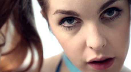 Amarna Miller top star pictures