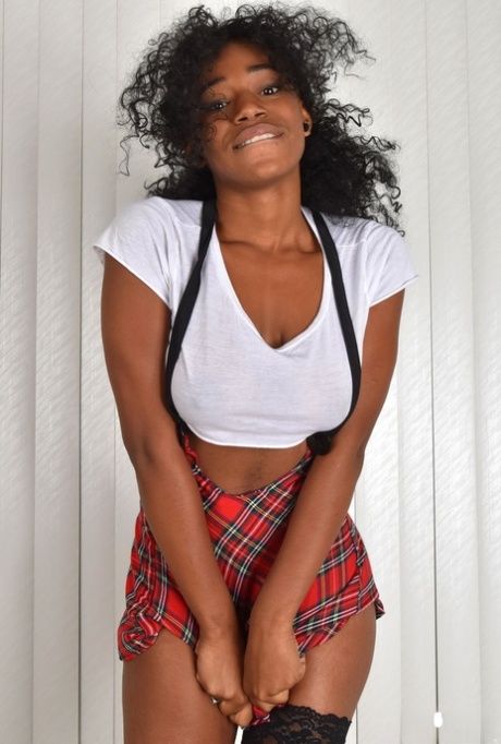 Rea Quinn pretty star photo