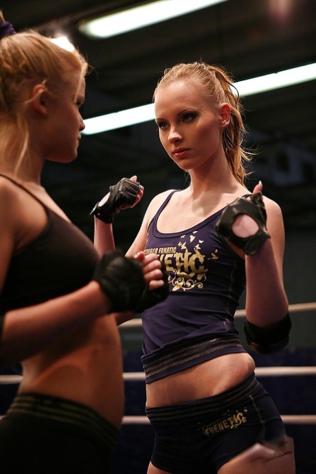 Gitta Blond top star images
