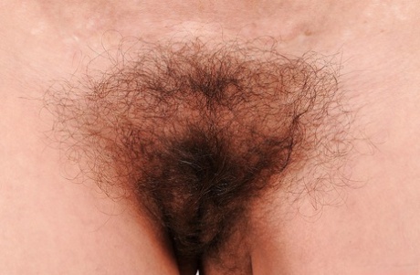Gina Red star hd image