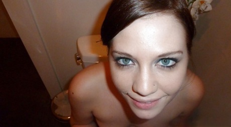Brandi Belle beautiful model picture