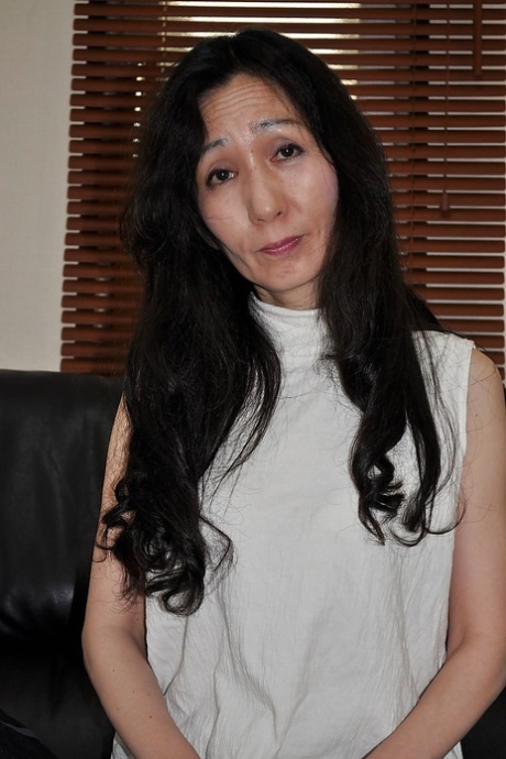 japanese mature beautiful xxx photos
