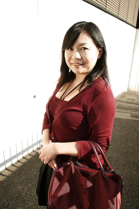 asiatisk stor vakker kvinne ganske sexy bilder
