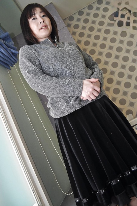 mollige Asiatin sexy schöne bilder