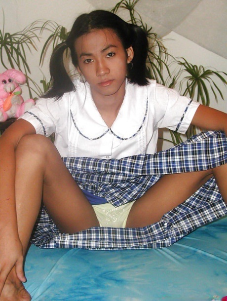 微型人妖 好的 照片