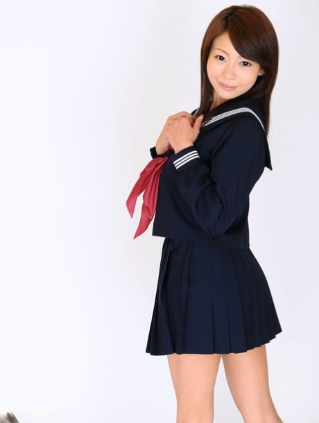 Yuri Aine star nice galleries