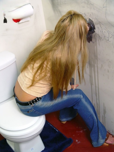 gloryhole exclusive img