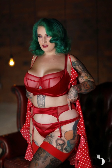 Galda Suicide high quality model images