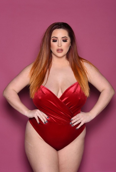 Lucy Vixen model nude galleries