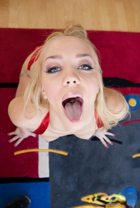 Annette Schwarz model pornographic pic
