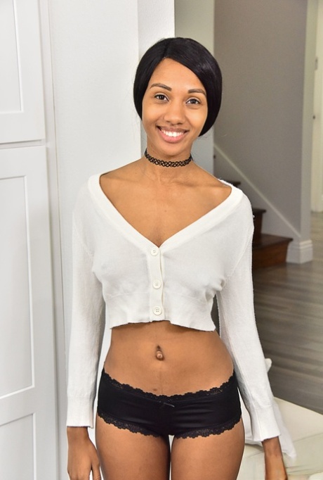 Alexis Avery nudes star image