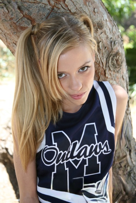 cheerleader adult gallery