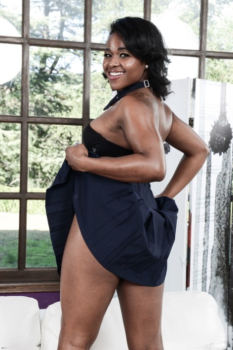 Charlie Rae pornographic model pic