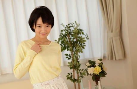 japonské krátké vlasy hd nahá fotografie