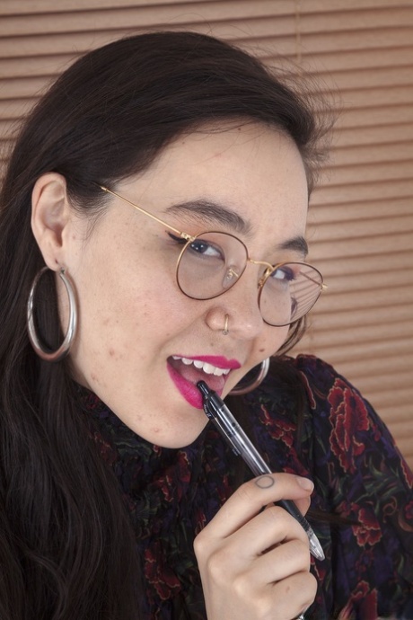 asiatiske briller xxx hd gallerier