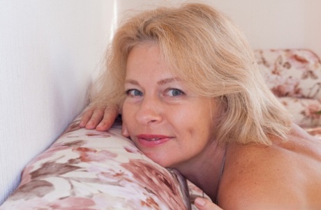 stara, kudłata babcia idealny erotyk obrazy