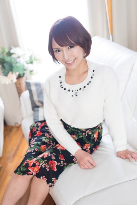 Mio Futaba sexy star pictures