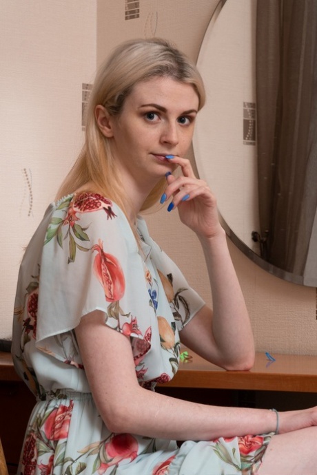 Linda Maers pornstar adult img