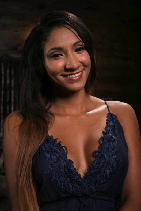 Sadie Santana erotic actress archive