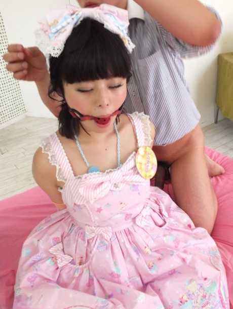小柄な日本人 美しいポルノ アーカイブ