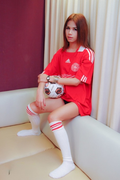 Ladyboy Joy star perfect photo