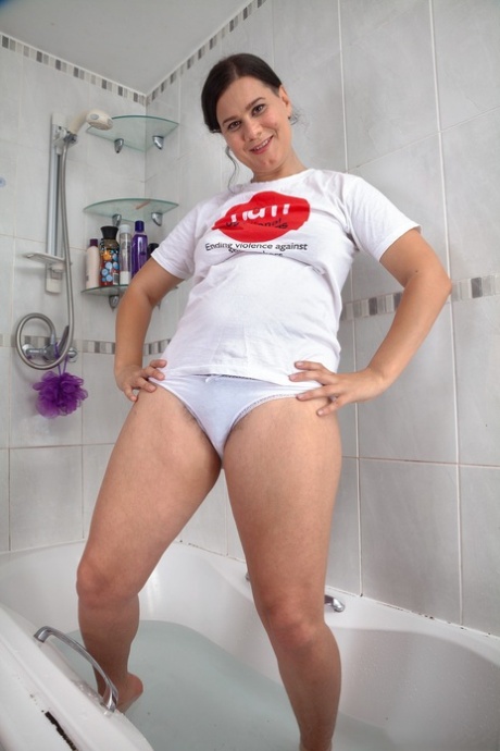 culotte mouillée belle qualité image