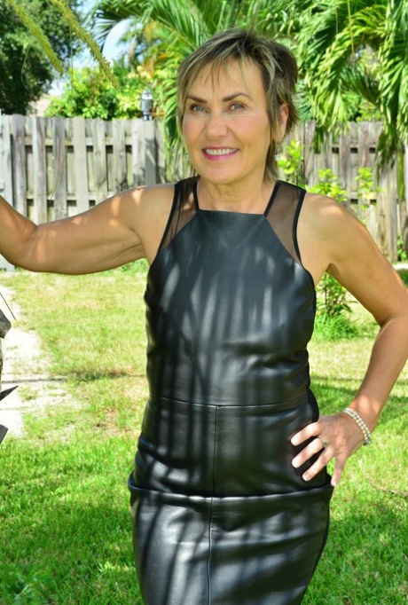 Lillian Tesh nice pornstar archive