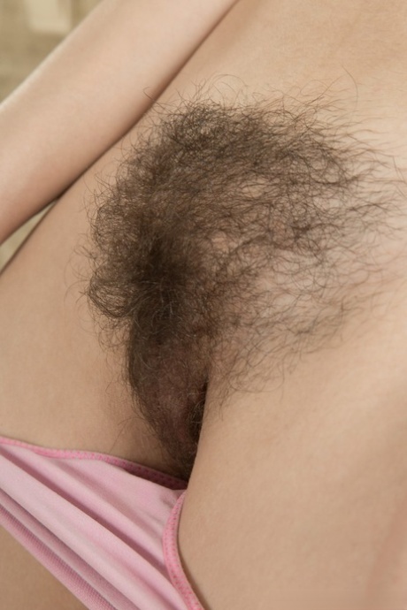 beautiful hairy hot sexy pic