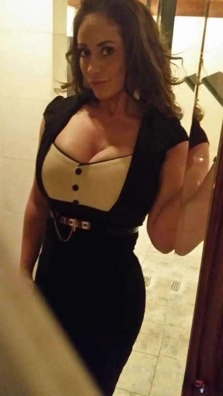 big tits selfie free sexy img