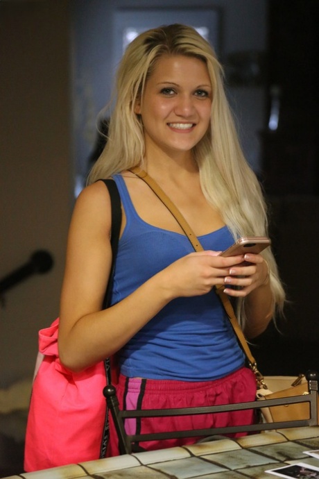 Ashlee Mae xxx actress archive