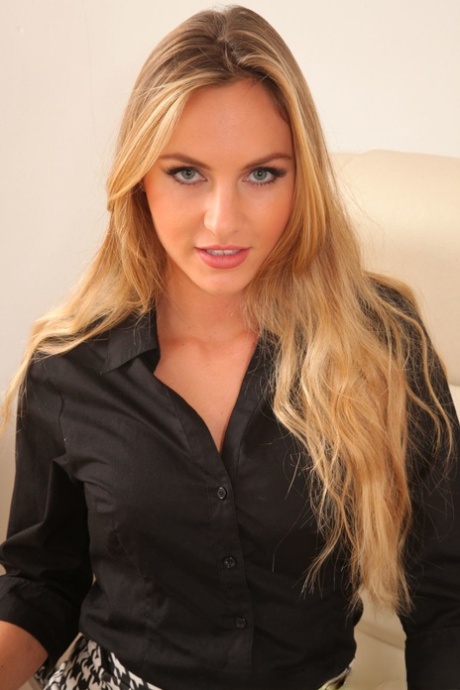 lingerie formosa xxx caldo Immagine