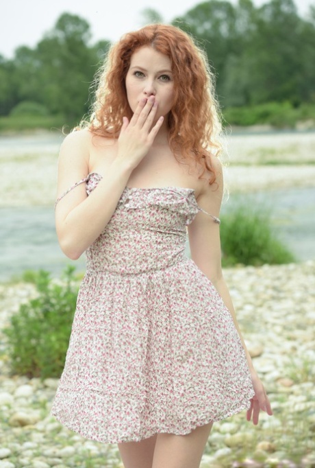 Heidi Romanova pretty pornstar photo