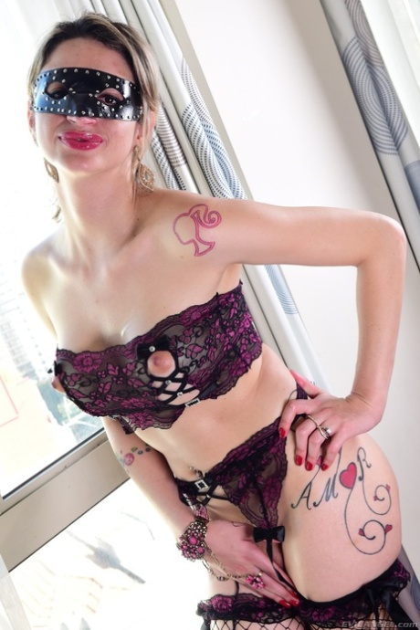 Alex Victor porn model images