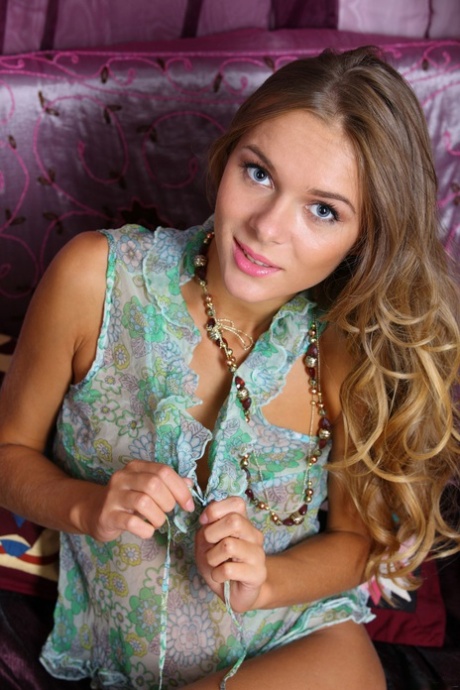 brunette blå øjne porno dejligt gallerier