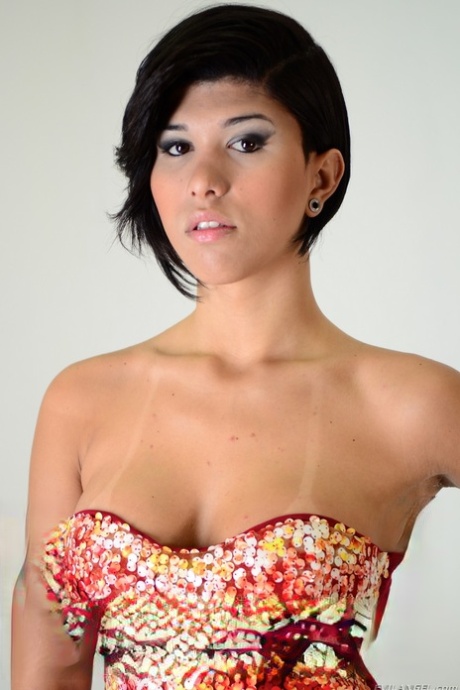 shemale dress sexy nude images