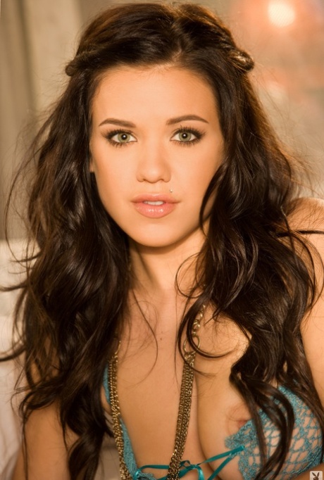 Tess Taylor model sexy photo