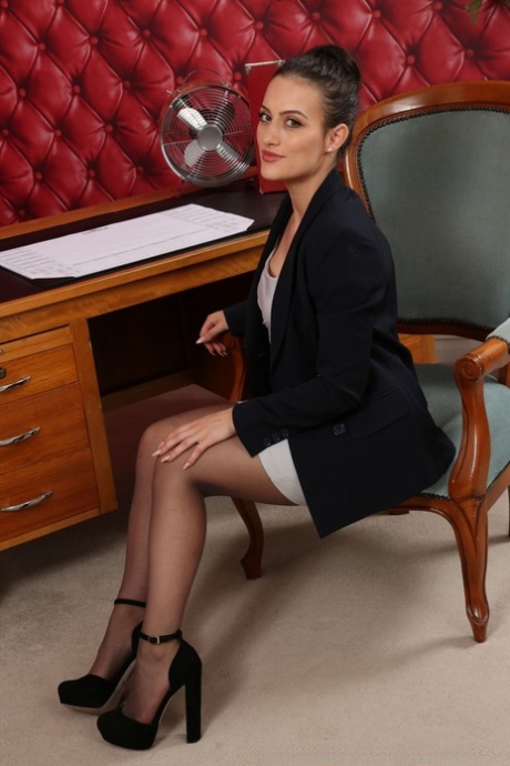 Jamie Jones xxx model picture