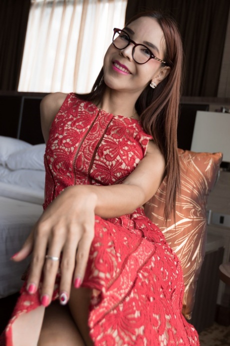 Ladyboy Yumi top model img