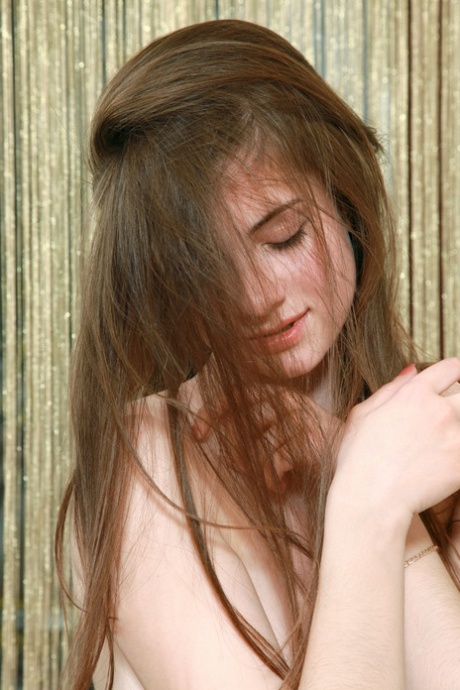 Marta E naked star images