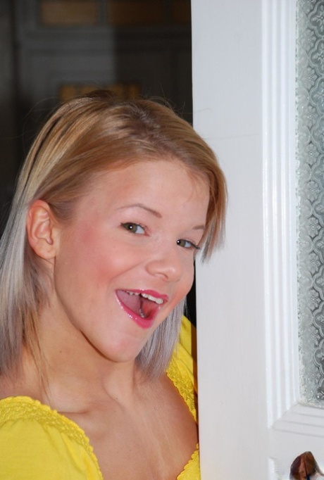 Bianka Lovely porn model pictures