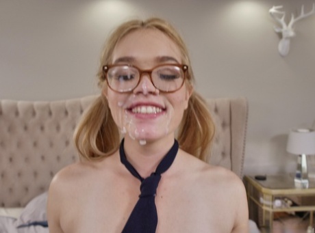 メガネに精子をかける 美しいポルノ 写真