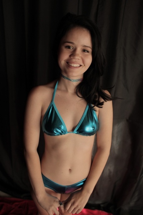 skinny bikini free sexy gallery