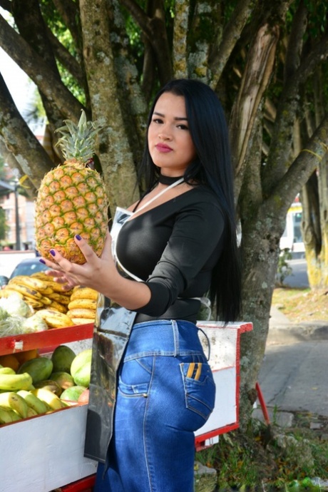 Alex Moreno adult actress pic