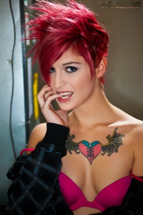 rosa Haare xxx erotische bilder