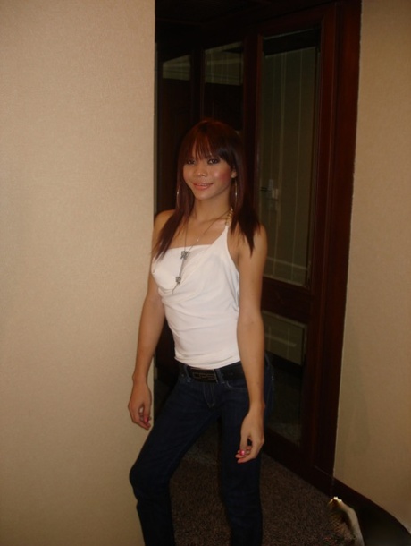 mulher solteira nu legal fotos